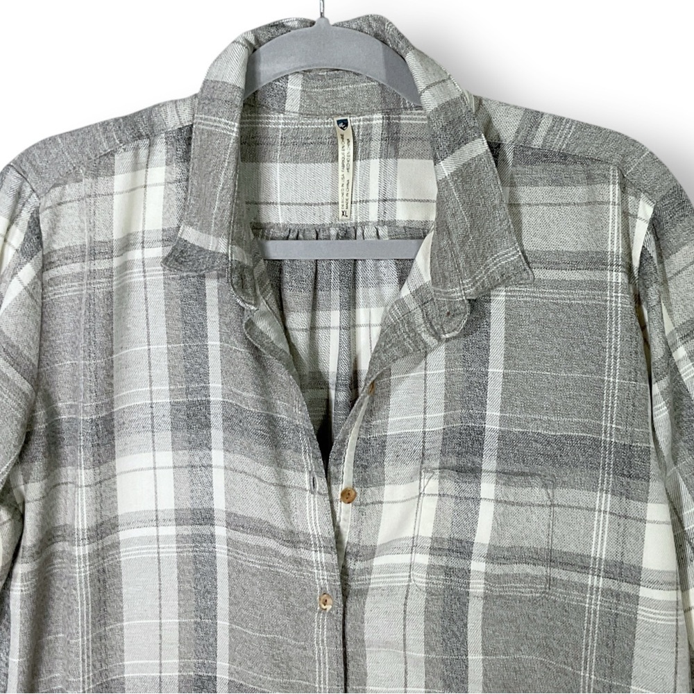 Kuhl Womens Plaid Flannel Shirt Sz XL Button Down Long Sleeve Gray Grunge - Picture 2 of 13